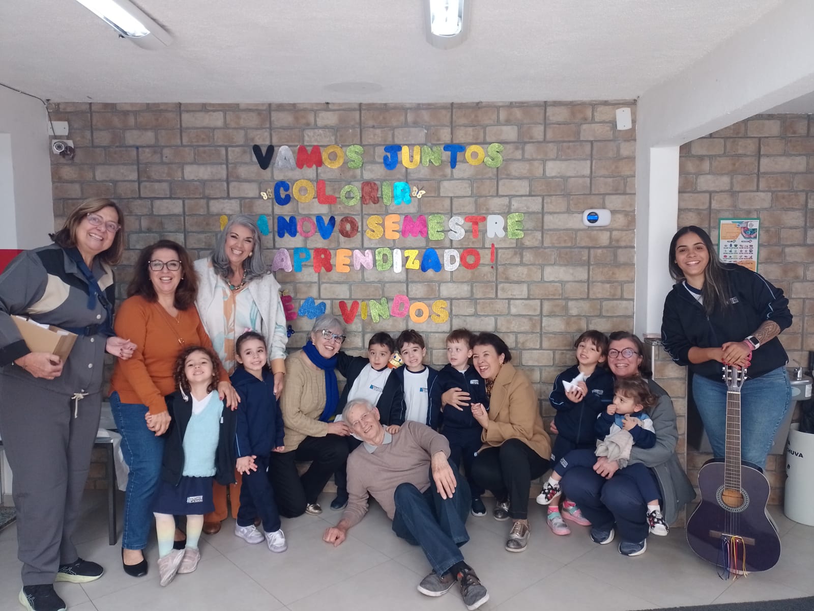 PROJETO VOVÓ E VOVÔ NA ESCOLA