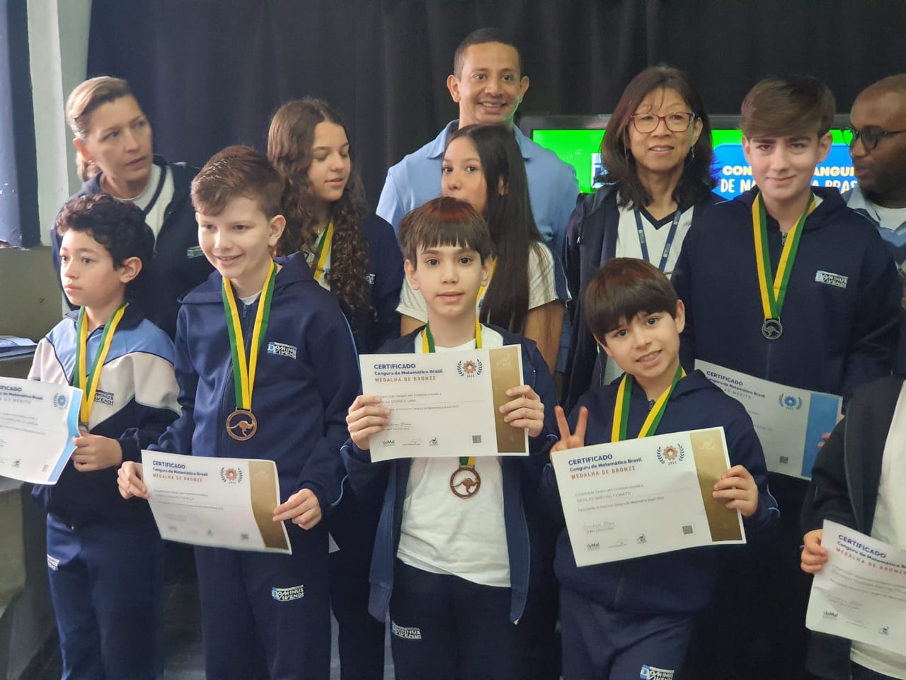 Entrega de medalhas_concurso Canguru de Matemática 2025